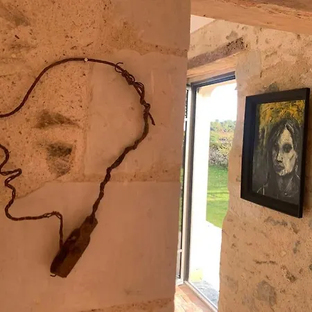 Au Temps Suspendu-les Rogeries Casa de Férias *