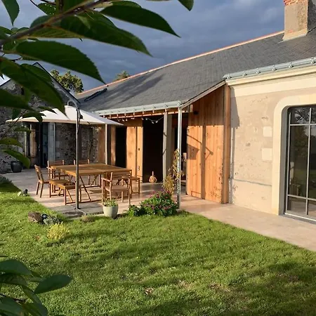 Au Temps Suspendu-les Rogeries Casa de Férias *