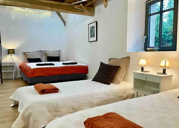 Hébergement de vacances Au Temps Suspendu-les Rogeries *