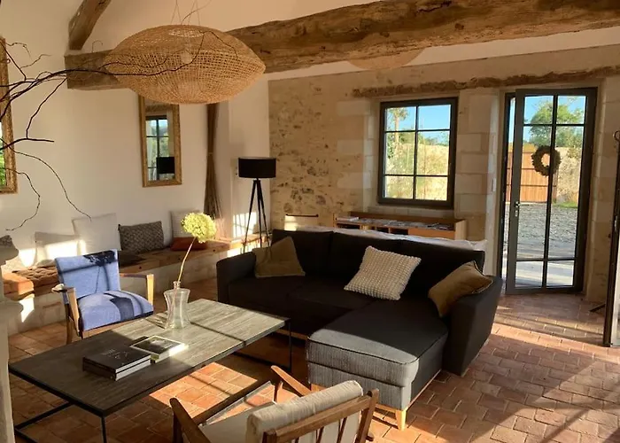 Au Temps Suspendu-les Rogeries Hébergement de vacances *