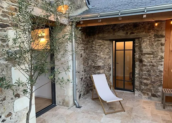 Au Temps Suspendu-les Rogeries Hébergement de vacances Moze-sur-Louet