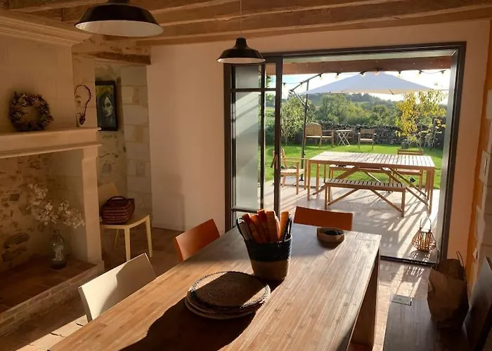 Au Temps Suspendu-les Rogeries Hébergement de vacances